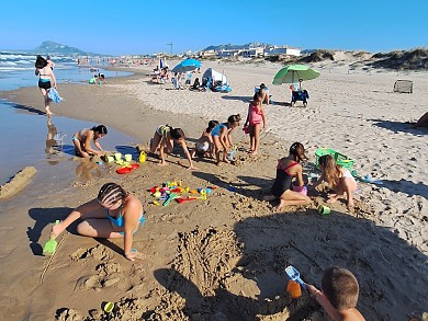 CAMPING PEPE | A dos pasos del mar y a mil de la rutina